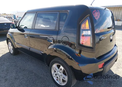 2010 Kia Soul + z USA, uszkodzony, nr VIN KNDJT2A28A7149384